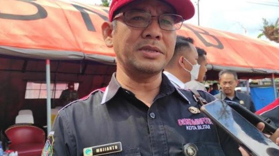 6.000 STB TV di bagikan secara gratis ke warga kota Blitar
